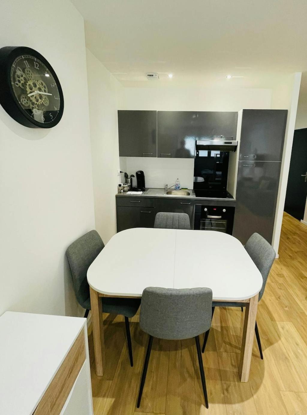 Le Chaleureux Marie Apartment Reims Luaran gambar